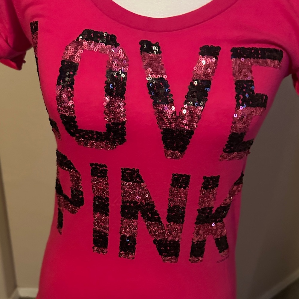 Vs Pink Sequin Graphic Tee - Picture 2 of 4